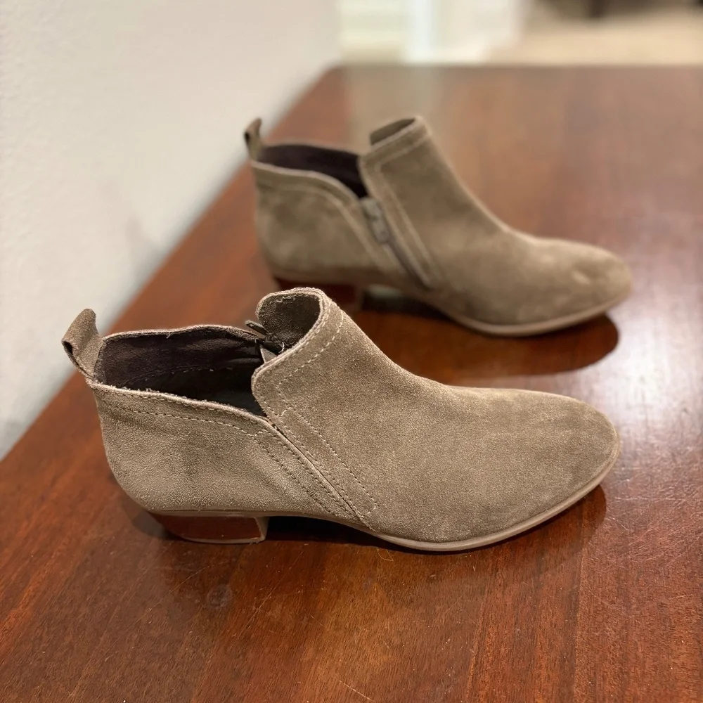 Diba Layla Suede Ankle Boot - Taupe, 9 - Picture 4 of 8